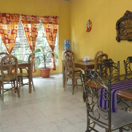 Hostal Doña Marta-2